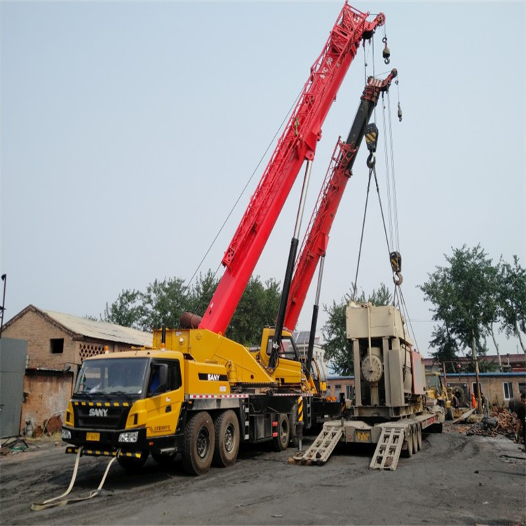 雨城吊车租赁要怎样才能降低成本呢