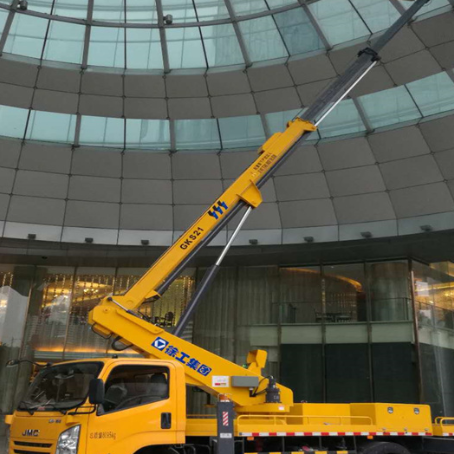 雨城附近高空作业车租赁｜安全设备租赁｜高空安装|工程定制化方案｜亿立达设备租赁